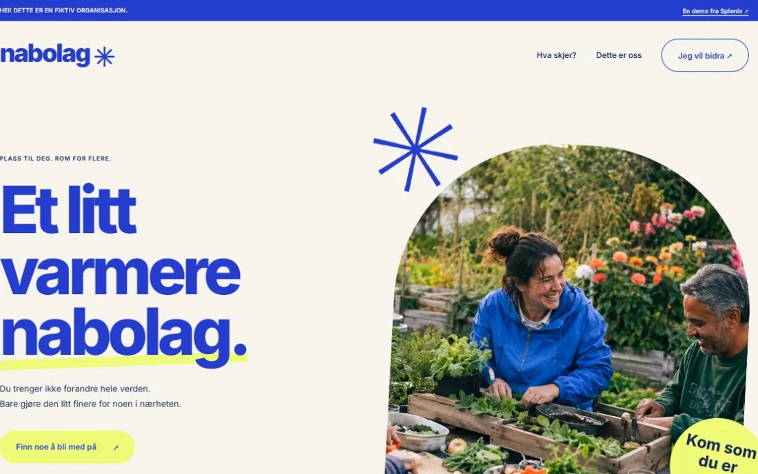 Nabolag med blå typografi, gule detaljer og et bilde av naboer i en felleshage